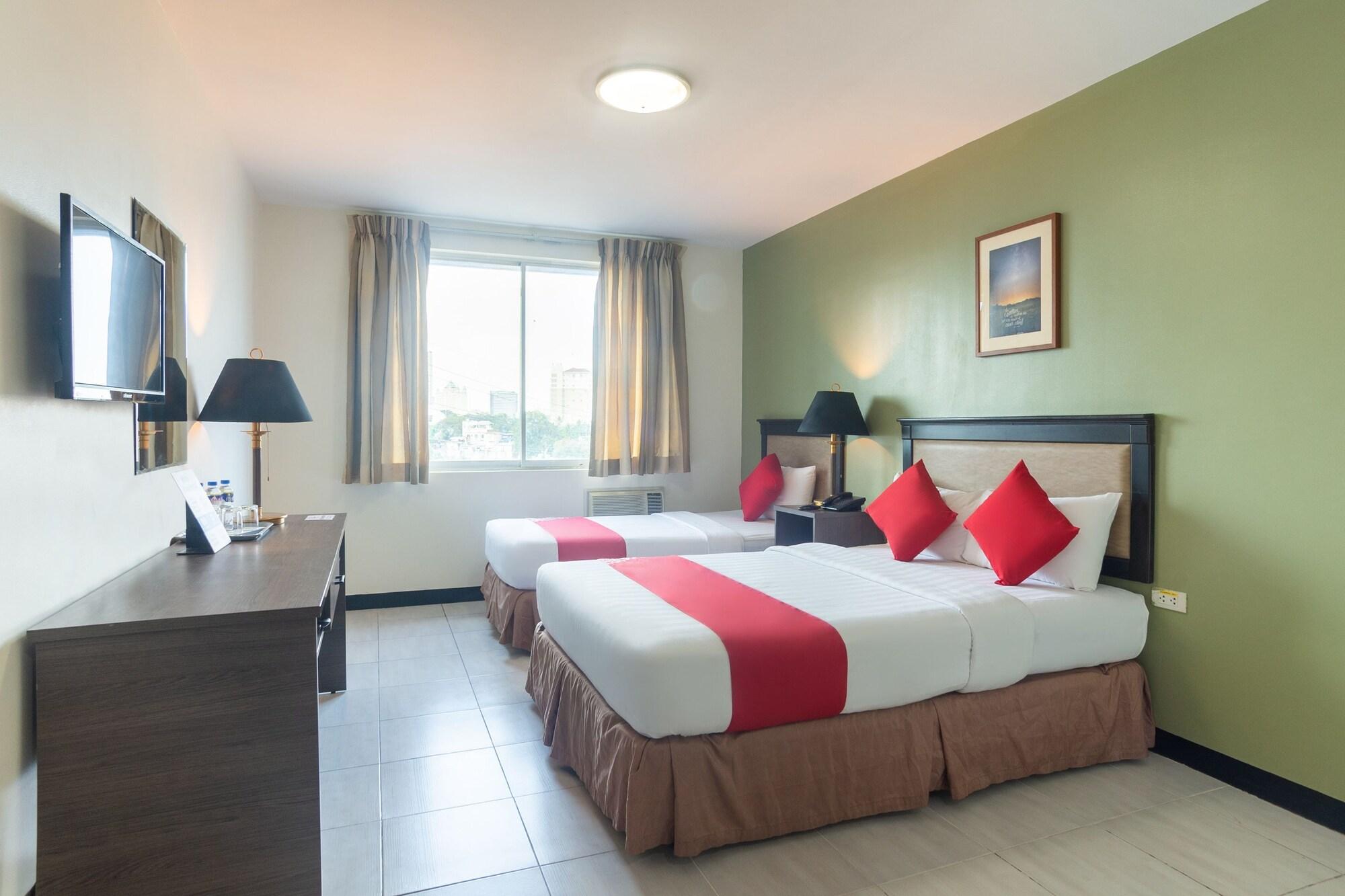 Oyo 187 The Maxwell Hotel Себу Экстерьер фото