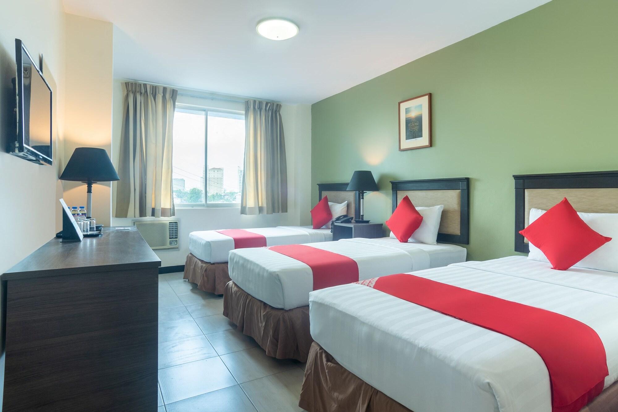 Oyo 187 The Maxwell Hotel Себу Экстерьер фото