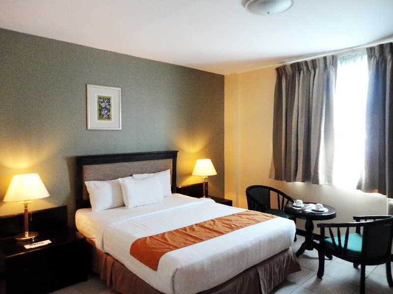 Oyo 187 The Maxwell Hotel Себу Экстерьер фото